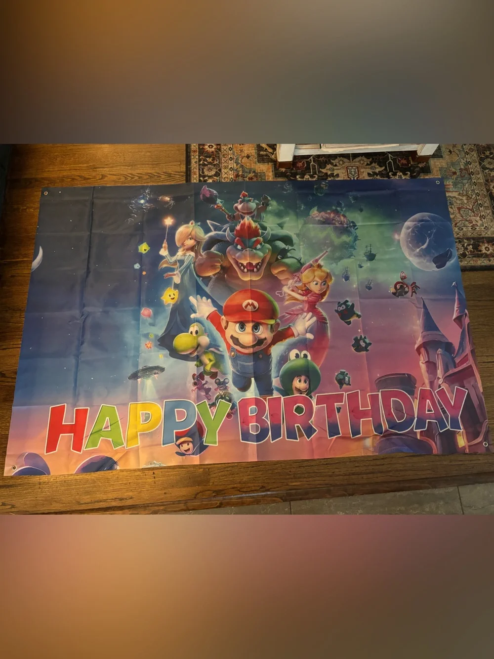 Assorted Super Mario Galaxy birthday decorations